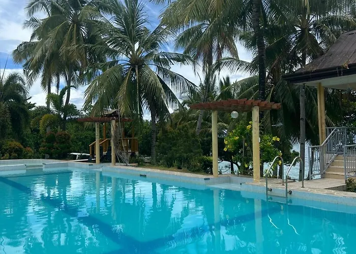 Resort Reef Waters