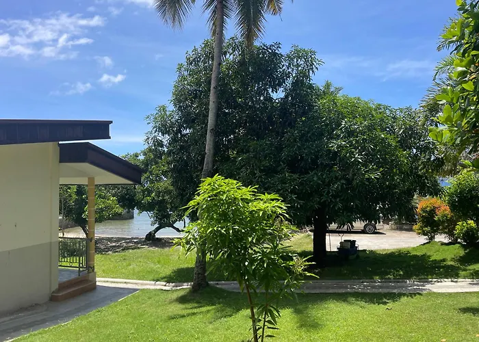 Reef Waters Resort