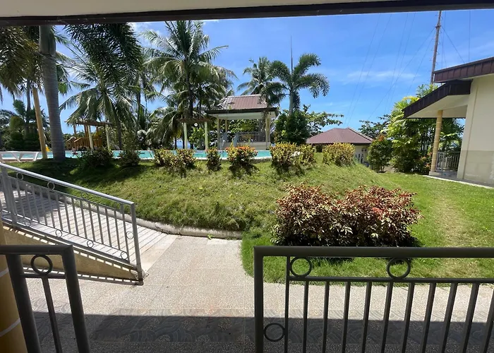 Reef Waters Resort Pilar (Cebu)